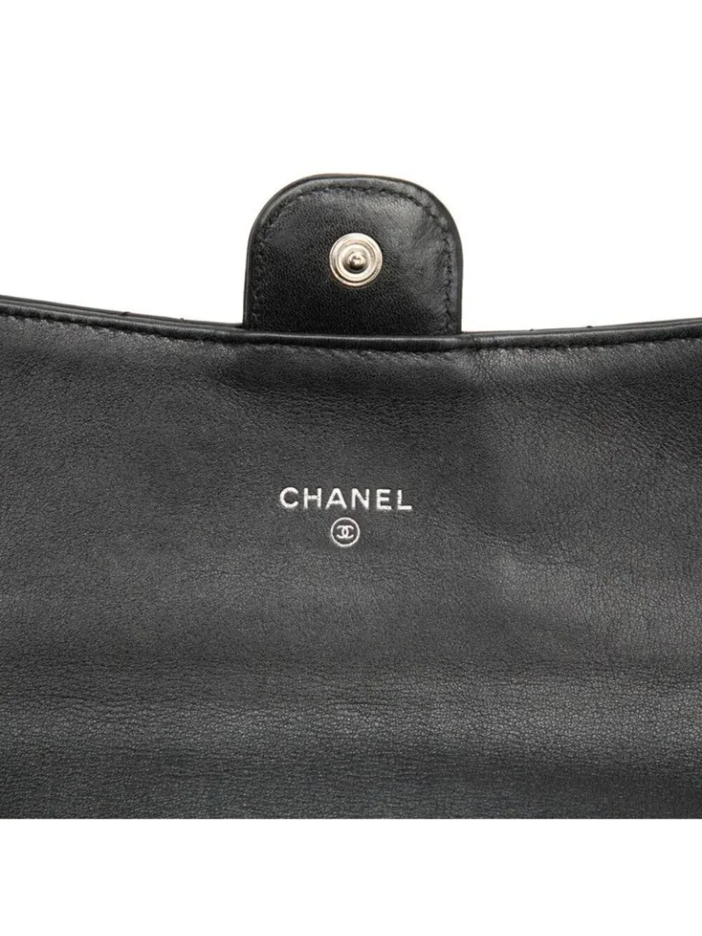 Chanel Quilted CC Logo Wallet Black Patent Leather